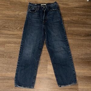 Levi's Women's Dark Blue Relaxed Jeans